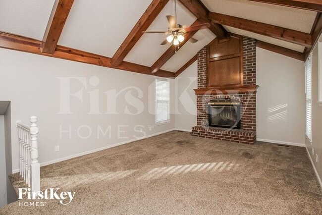 1715 Regency Dr in Kearney, MO - Building Photo - Building Photo