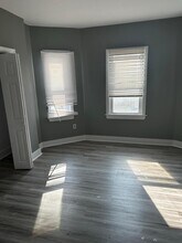 93 Temple St in Lowell, MA - Building Photo - Building Photo