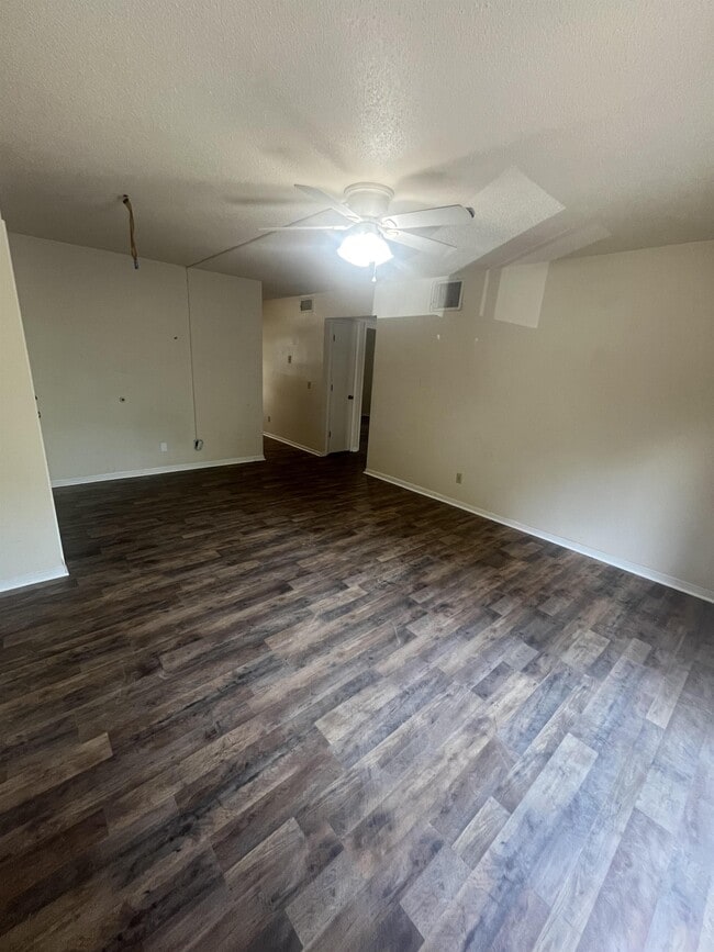 property at 515 Laurel St