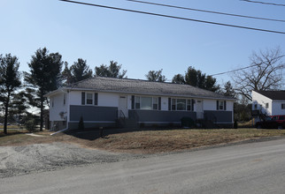 2424 Kraft Rd in Castleton On Hudson, NY - Building Photo - Building Photo