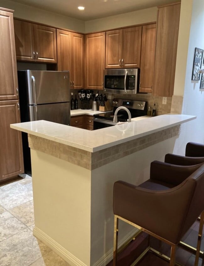 property at 1950 Camino De La Reina