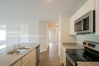 12 Post Oak Ln in Palm Coast, FL - Building Photo - Building Photo