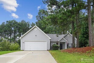 309 Lokey's Ridge Rd in Bethlehem, GA - Building Photo