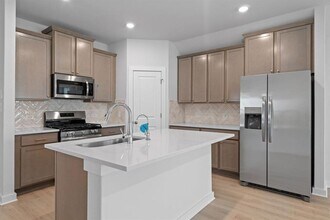 212 Brandywine Rd in Hutto, TX - Building Photo - Building Photo