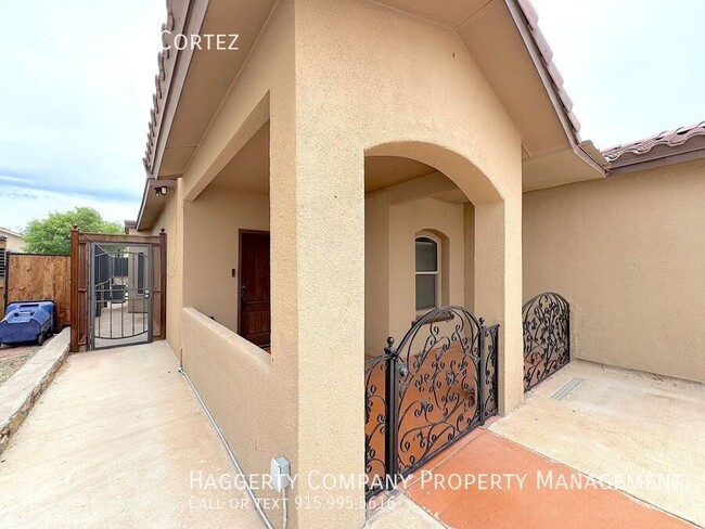 3896 Loma Cortez Dr in El Paso, TX - Building Photo - Building Photo