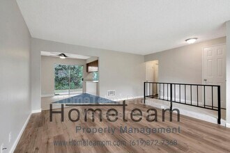 8075 Caminito de Pizza in San Diego, CA - Building Photo - Building Photo