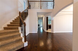 7 Whispering Thicket Pl in Tomball, TX - Building Photo - Building Photo