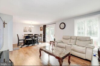 10343 Nightmist Ct in Columbia, MD - Building Photo - Building Photo