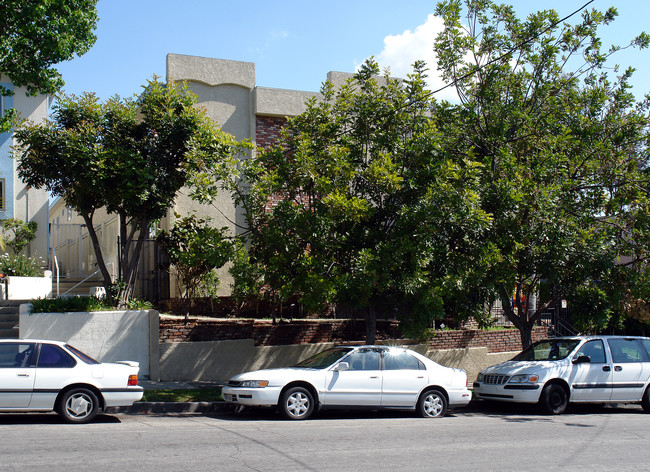 339 E Plymouth St in Inglewood, CA - Foto de edificio - Building Photo