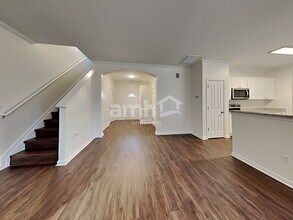 30 Riverbed Dr in Greenville, SC - Building Photo - Building Photo