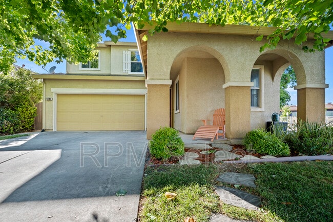 5183 Bissett Way in Sacramento, CA - Building Photo - Building Photo