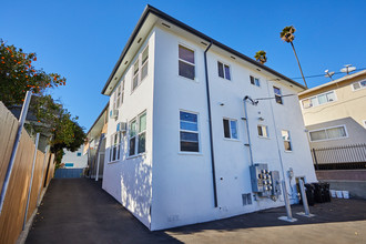 208 S Harvard Blvd in Los Angeles, CA - Building Photo - Other