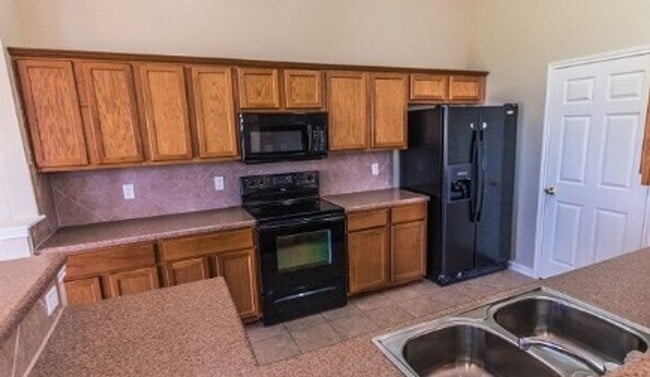 6403 Bridgewood Dr in Killeen, TX - Building Photo - Building Photo