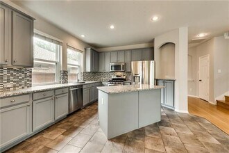 1439 Royal Oaks Dr in Frisco, TX - Building Photo - Building Photo