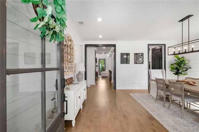 520 Walden Glen Ln in Alpharetta, GA - Building Photo - Building Photo