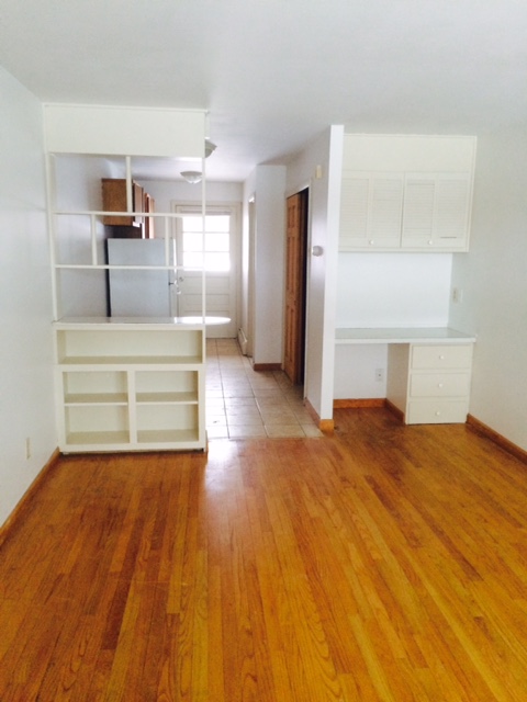 The Parkway in East Hartford, CT - Building Photo - Building Photo