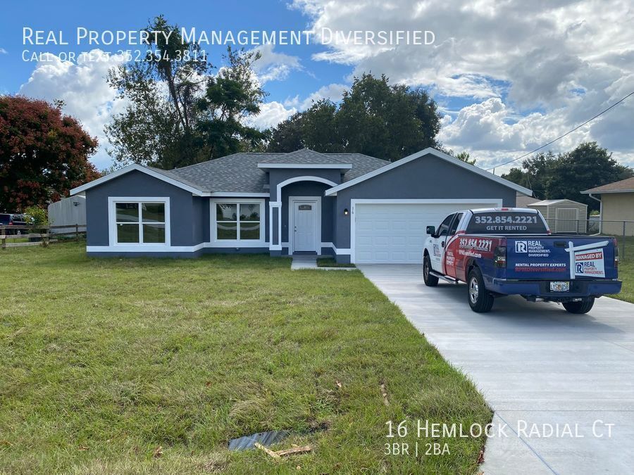 16 Hemlock Radial Ct in Ocala, FL - Foto de edificio