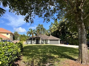 5416 2nd Rd in Greenacres, FL - Building Photo - Building Photo
