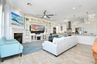 3803 Neptune in Galveston, TX - Building Photo - Building Photo