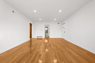 354 S Camden Dr in Beverly Hills, CA - Building Photo - Building Photo