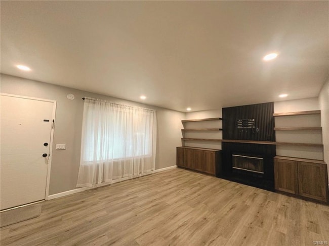 10416 Larwin Ave in Los Angeles, CA - Building Photo - Building Photo