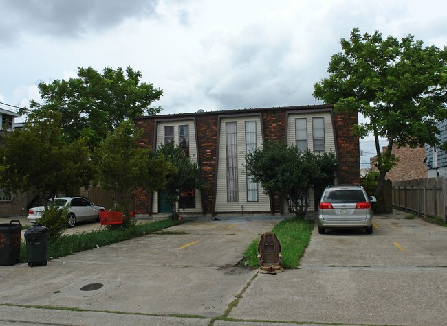 3100 Independence St in Metairie, LA - Building Photo - Building Photo