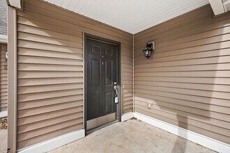 1481 S Holland Dr in Fayetteville, AR - Building Photo - Building Photo