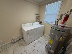 2209 Silbert Rd in Norfolk, VA - Building Photo - Building Photo