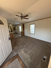 22 Clayton Dr in Clifton Park, NY - Building Photo - Building Photo