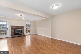 4302 Cider Barrel Ct in Fredericksburg, VA - Building Photo - Building Photo