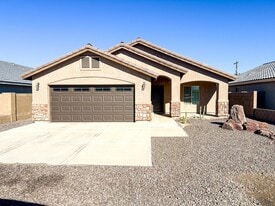 28810 Arizona Ave in Wellton, AZ - Building Photo