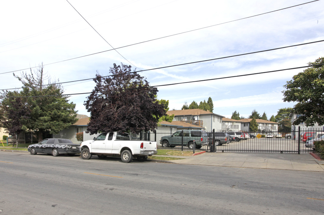 1041 Rider Ave in Salinas, CA - Building Photo