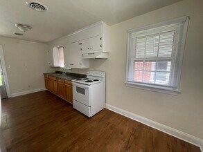 2215 Park Pl in Lynchburg, VA - Building Photo - Building Photo