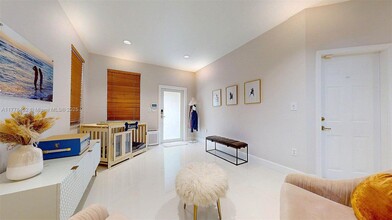 12300 SW 123rd Pass in Miami, FL - Building Photo - Building Photo