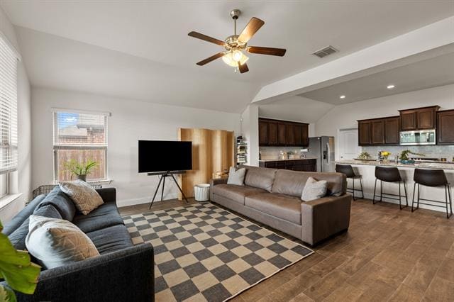 property at 5725 Broad Bay Ln