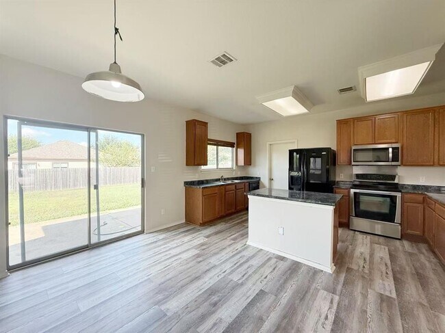 property at 1722 E Mesa Park Dr