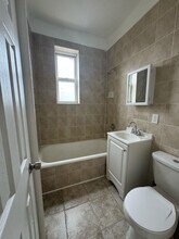 38-40-40 Kelly Pkwy in Bayonne, NJ - Building Photo - Building Photo
