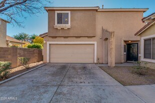 1312 S Boulder Ct in Gilbert, AZ - Building Photo