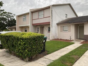 2759 Devie Ct in Orlando, FL - Building Photo - Building Photo