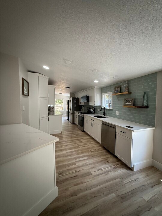 14101 Specs Ln in Summerdale, AL - Building Photo