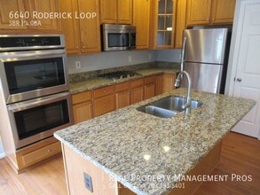 6640 Roderick Loop in Gainesville, VA - Building Photo - Building Photo