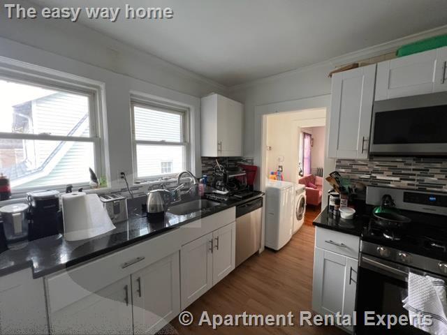 6 Endicott Ave in Somerville, MA - Building Photo