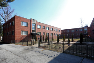 3316 Russell Blvd Apartments