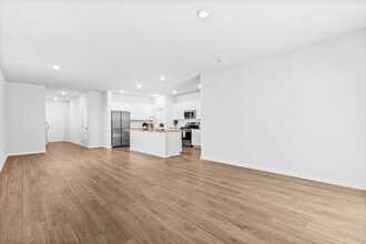 504 Minim St in Charleston, SC - Foto de edificio - Building Photo