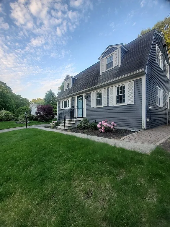 property at 264 Sylvia St