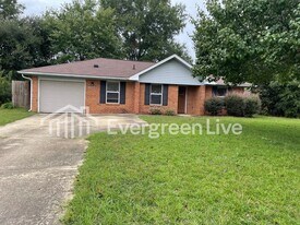 114 Viola Ct in Raeford, NC - Building Photo