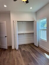 8437 Winthrop Ln in Houston, TX - Building Photo - Building Photo