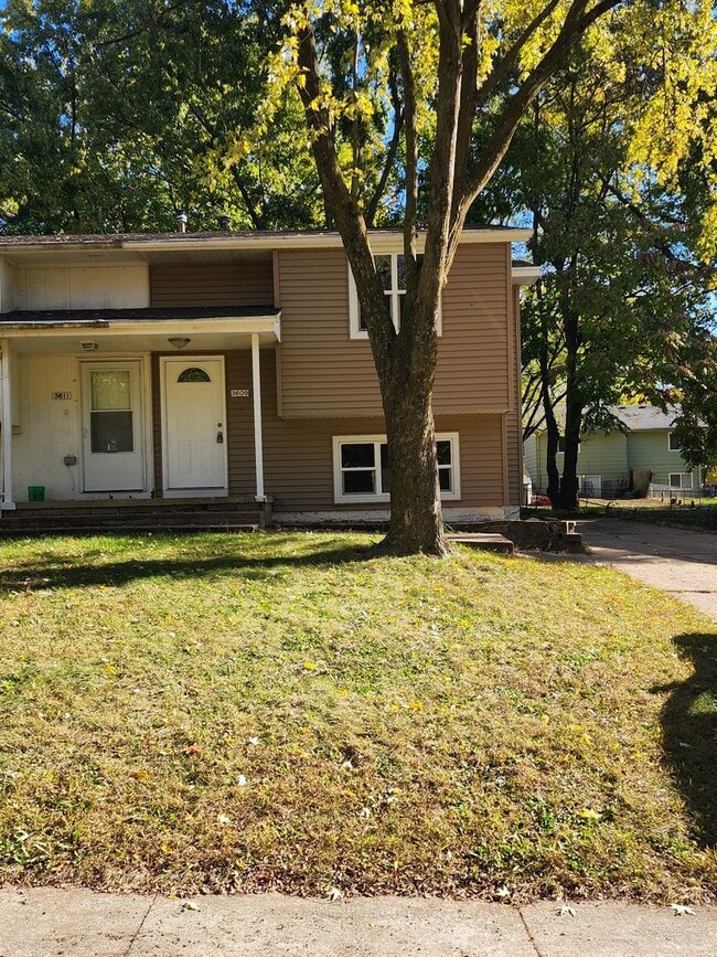 property at 3609 E 41st St