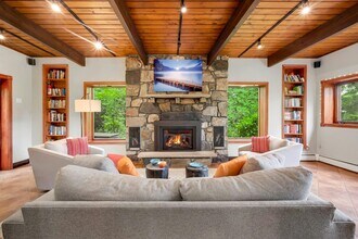 38A Claremont Rd in Scarsdale, NY - Building Photo - Building Photo