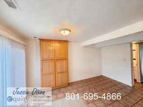 1231 E 991 S in Fruit Heights, UT - Building Photo - Building Photo